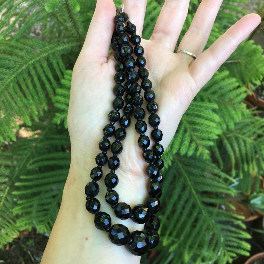 Vintage Black Glass Beads Double Stranded Necklace - Picture 8 of 9